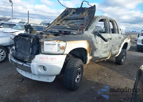 2007 Dodge Ram 2500 Slt/Trx4 Off Road/Sport/Power Wagon from USA, damaged, VIN 3D7KS28A57G852528